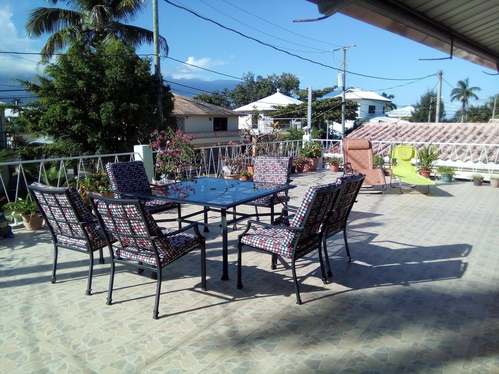 The Red Hut Inn Belize City Eksteriør billede