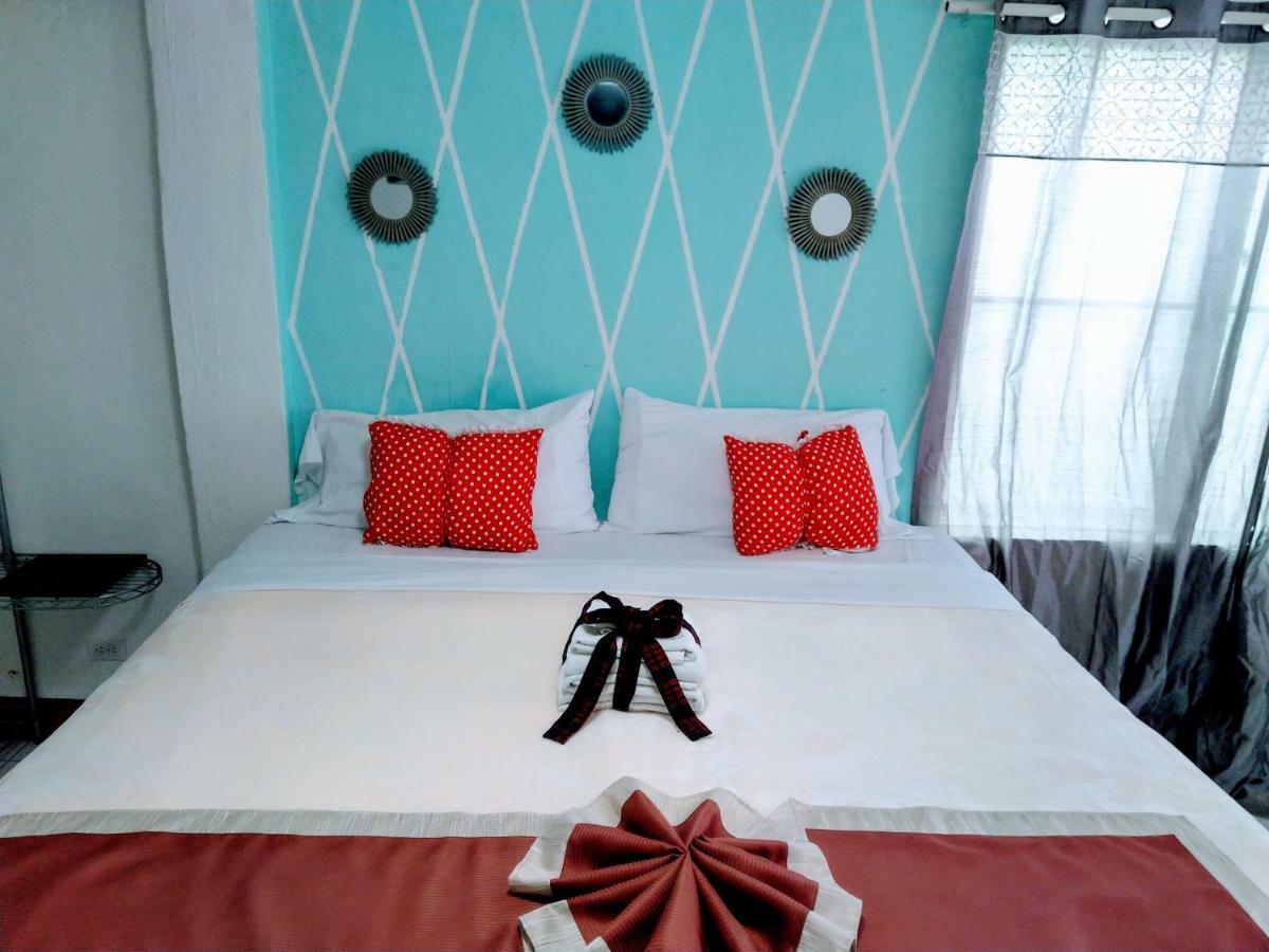 The Red Hut Inn Belize City Eksteriør billede
